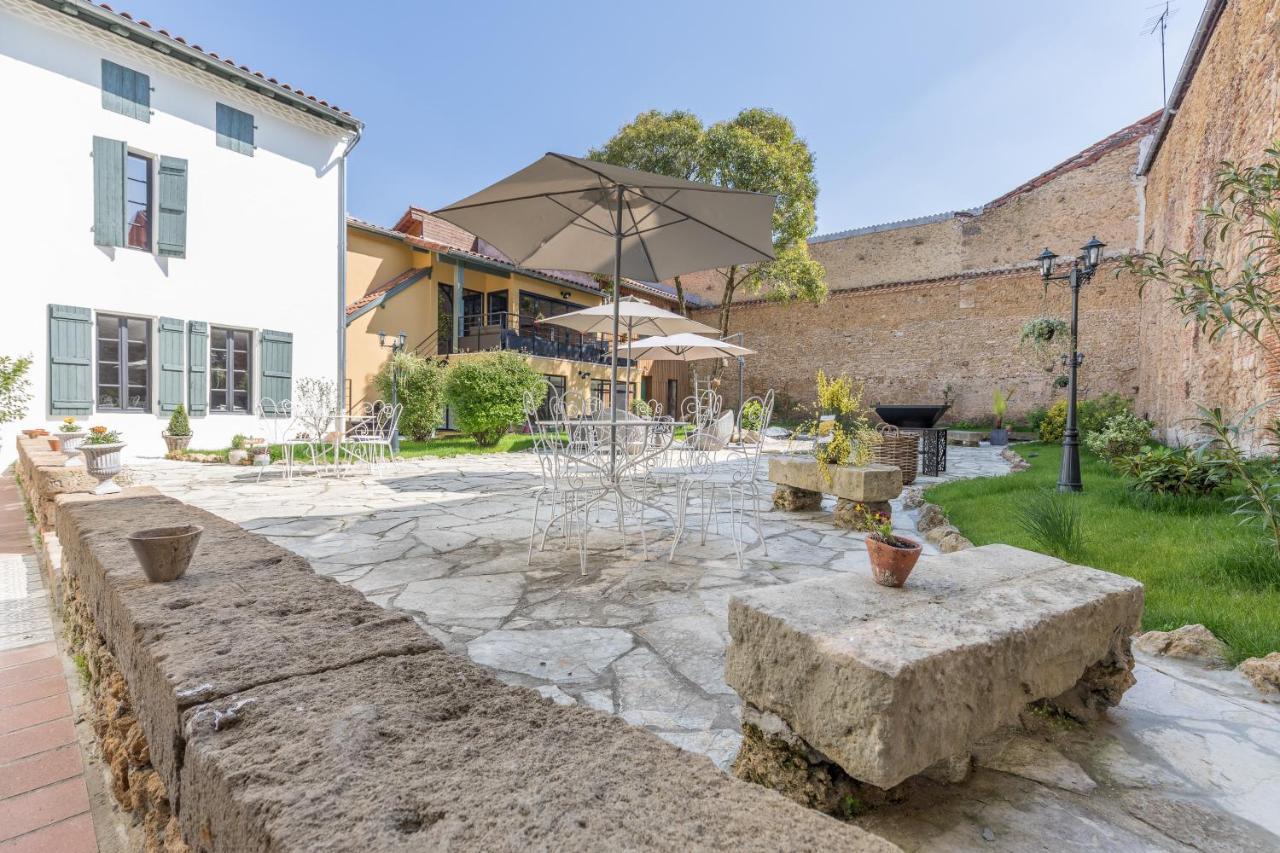 Le Logis D'Augustin Bed & Breakfast Mont-de-Marsan Exterior photo
